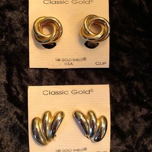 Vintage 80s gold plated clip on earrings!